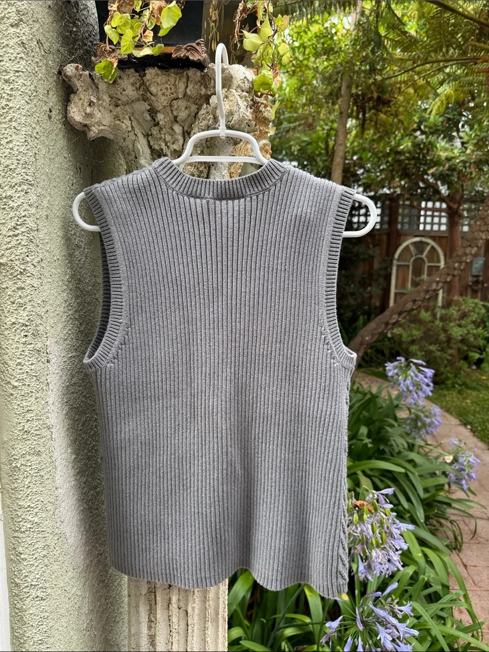Preswick & Moore Gray Cable Knit Button Front Sweater Vest